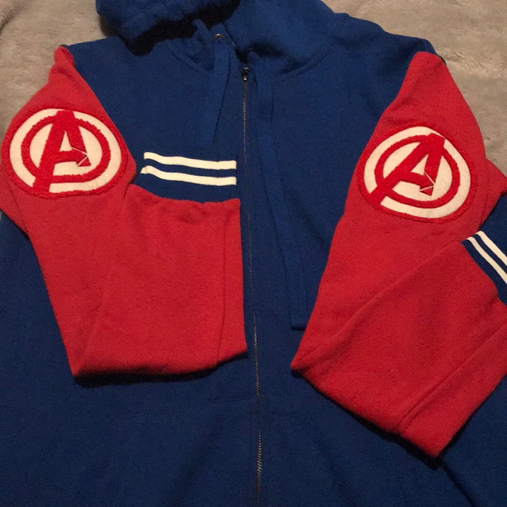 We love fine Marvel captain America varsity hoodie